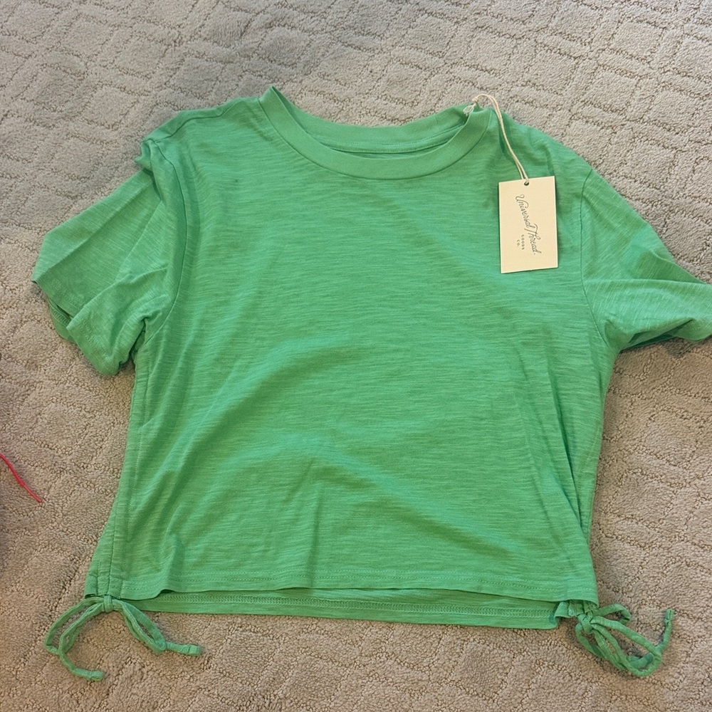 Universal Thread Green Short Sleeve Tee